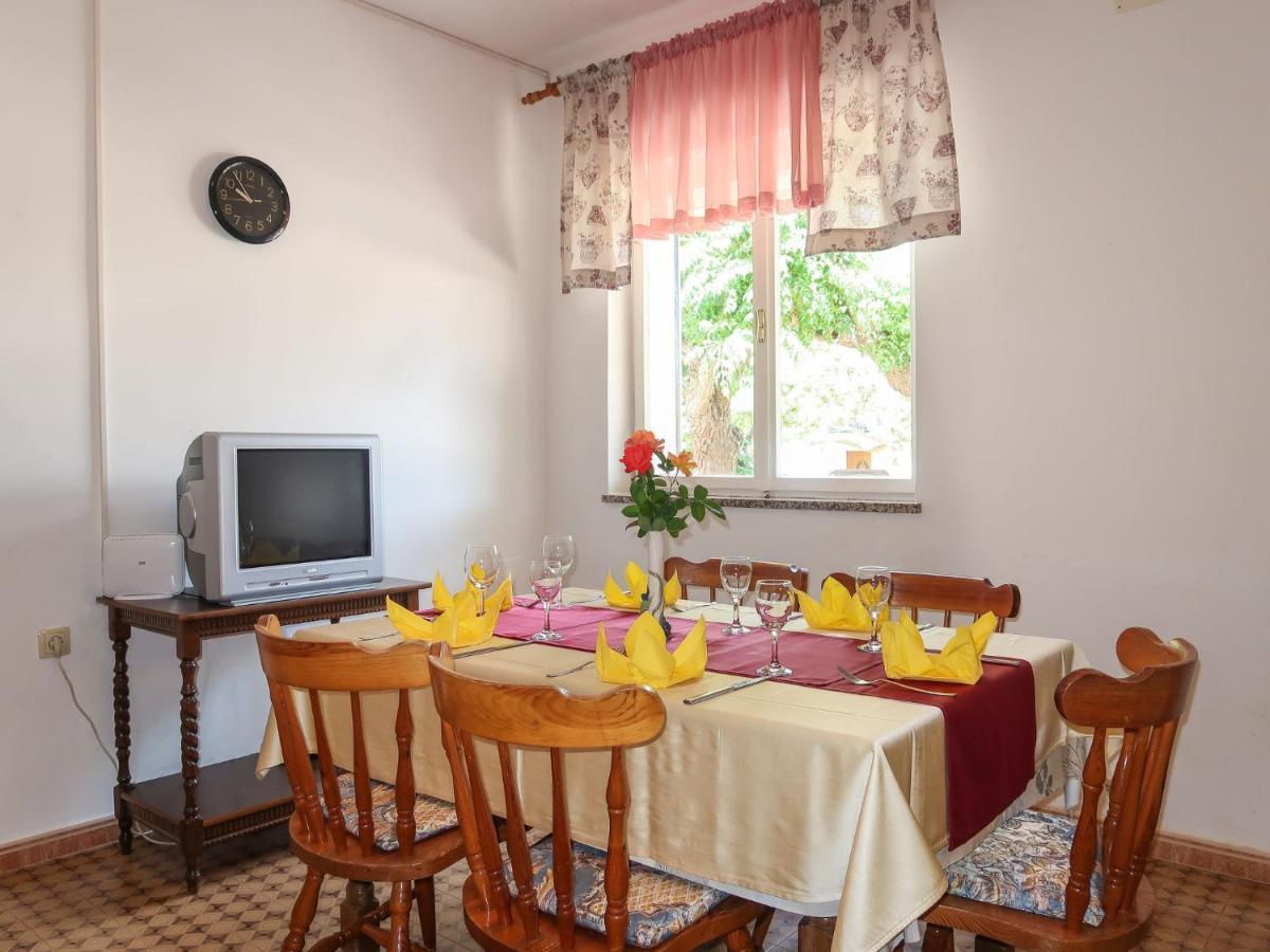 Holiday Home Andela - Rab170 By Interhome Barbat na Rabu المظهر الخارجي الصورة